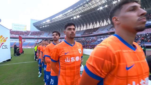 kaiyun体育网-马德鲁加留队，泰山只换1外援 三叉戟保中游水准 召回小段算补强