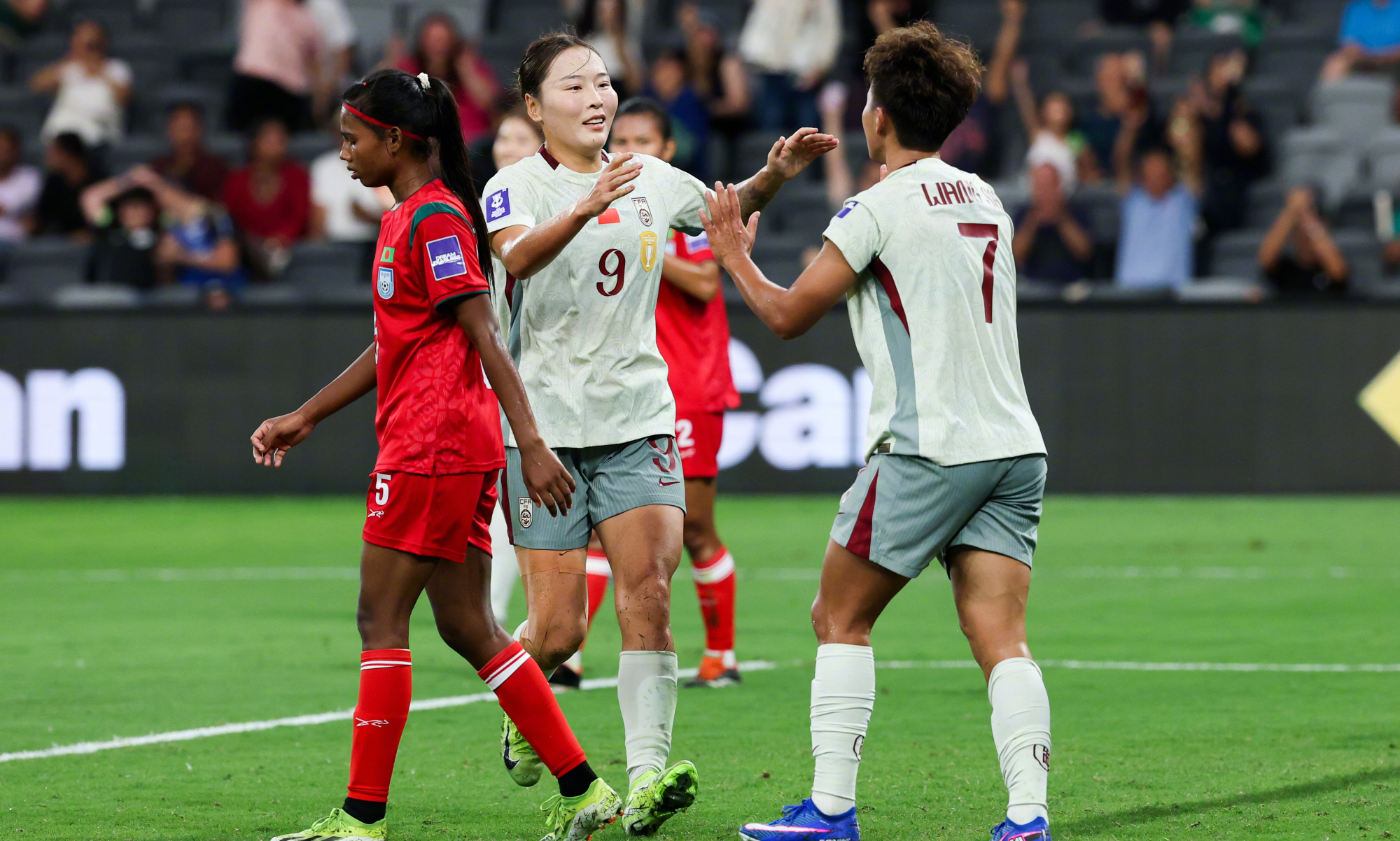 开云下载网站-中国女足面对亚洲弱旅时，移动速度慢成致命伤