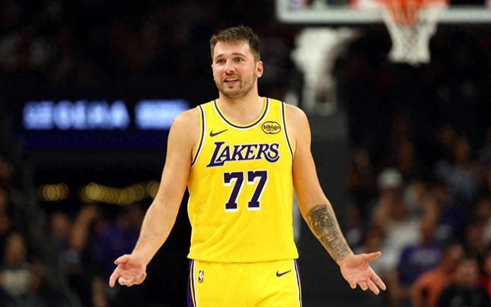 开云体育首页-湖人加时险胜掘金后！4人要点名表扬，3点没有做好，险些葬送好局